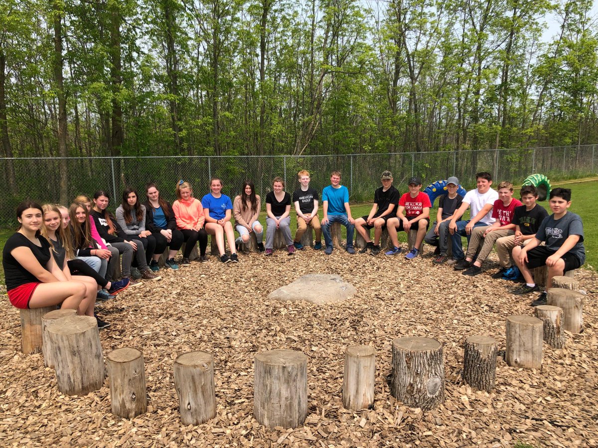 TyendinagaPS's tweet image. 7/8 enjoying our natural playground. Stay tuned phase 2 starting soon! #connectingwithnature #buildingastrongcommunity
