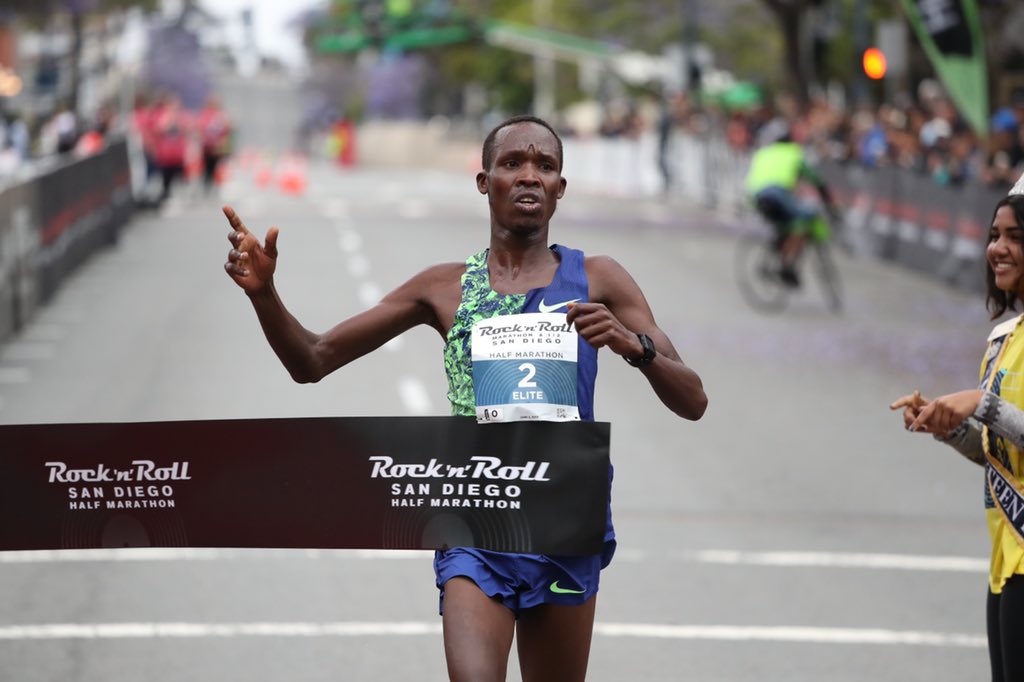 RunRocknRoll's tweet photo. Congratulations to the winners of the 2019 #RnRSanDiego Marathon &amp; 1/2 Marathon! 🏆🌴

Half Marathon:
Rahma Tusa 1:09:09
Bernard Ngeno 1:00:08

Marathon:
Jennifer Brill 2:57:51
Bradley Wattleworth 2:25:52 https://t.co/YDJ4p2Cuvq