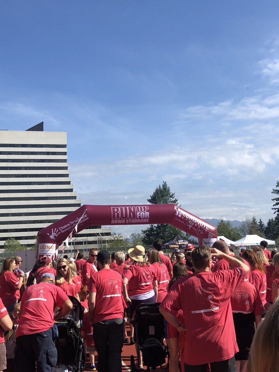 creativeinkfest's tweet image. Team Boy Wonder at the Run Up for Down Syndrome this morning!