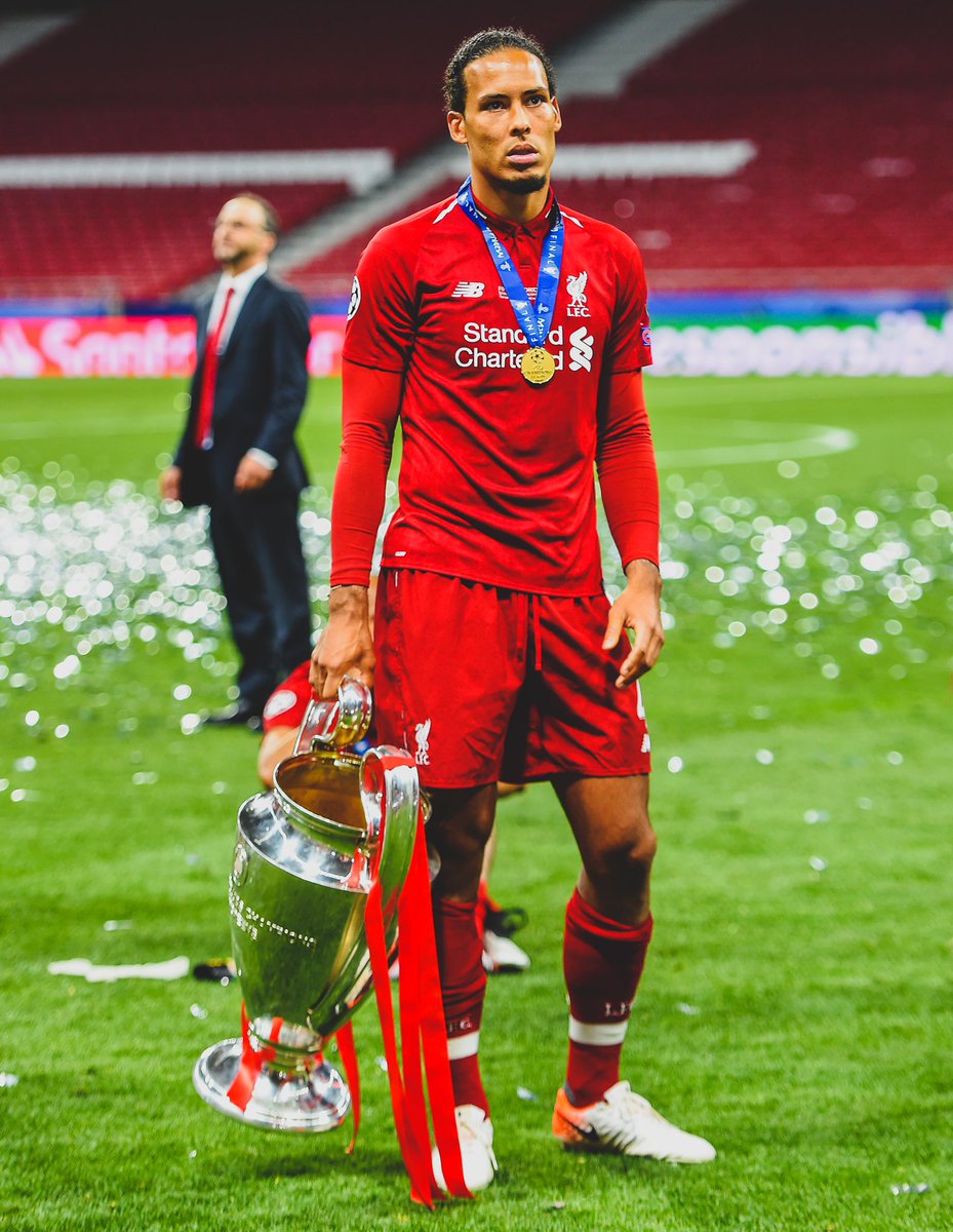 Sporf's tweet photo. 🔢 Number of times opponents have dribbled past @VirgilvDijk this season:

🏴󠁧󠁢󠁥󠁮󠁧󠁿 @PremierLeague:
✅ 0

🇪🇺 @ChampionsLeague:
✅ 0

🇳🇱 @VirgilvDijk has completed a full @PremierLeague &amp; @ChampionsLeague season without being dribbled past.

🎶 “He��s our centre half, he’s our number 4.” https://t.co/GIvh1VHWDH