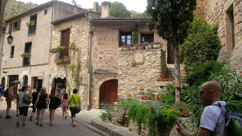 FKK_CapdAgde's tweet photo. Cap d'Agde Naturiste - Ausflugsziel: Saint-Guilherm-le-Désert – Plus beaux villages de France https://t.co/G3HVThGn6t https://t.co/ysn5h8D6we