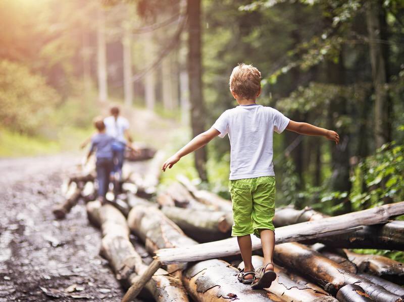 TeachSDGs's tweet photo. It’s hard not to care about the planet when you spend a lot of timing basking in nature’s infinite glow. ☀️ 🌲 💧 🏔 

A beautiful new blog post from #TeachSDGs ambassador Tobias Simonsen. 

https://t.co/m6TkWpvQ3M https://t.co/jSVMERIdNX