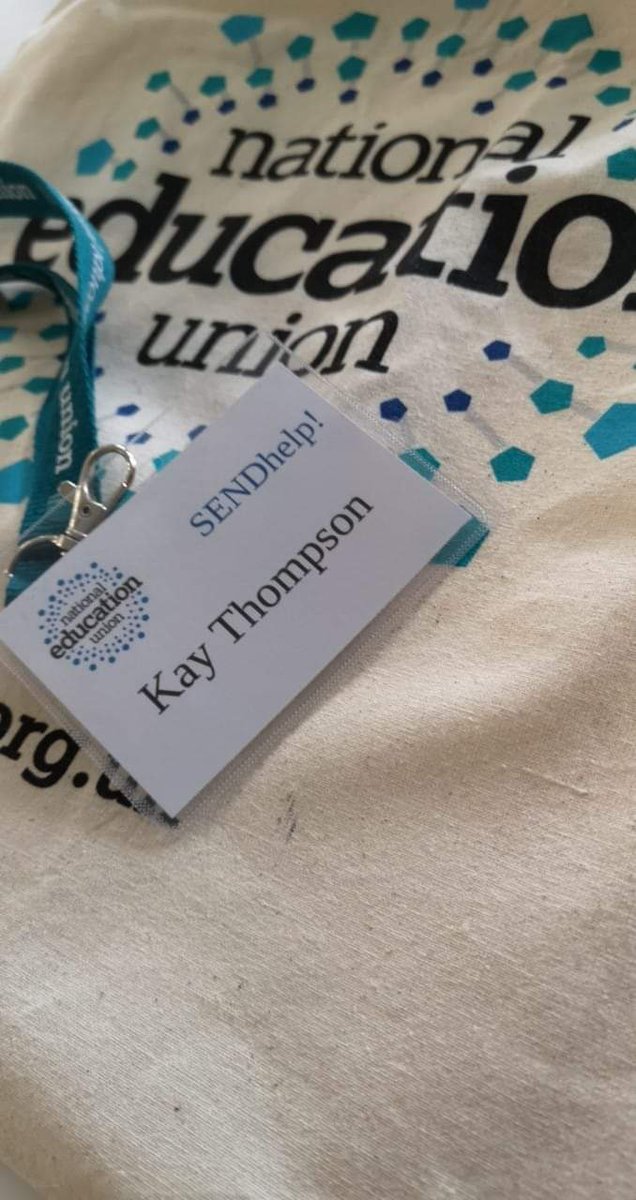 kay_thompson86's tweet photo. Just figured Twitter out! 🙉 We spent yesterday with the most amazing awe inspiring people, selfless people who's goal is to share their experiences and help others and inspire others like myself to help create a much needed change for the future of our children. #SENDhelp19 https://t.co/hgboNleRQL