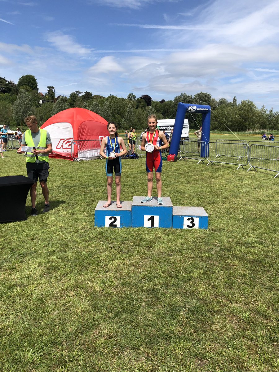 SistersCampbell's tweet photo. Very tough race at Tri Henley today but great to catch with @emharding2008. No need for wetsuits but the cycle and run were gruelling, Larissa 7th in TS3, Hannah 2nd in TS2 @kidsracing #hupc #toughevent https://t.co/w3XxjJwDa2
