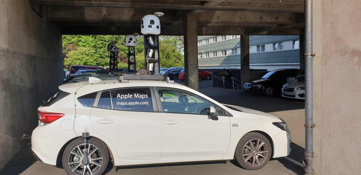 Some serious equiment on the Apple Maps cars.