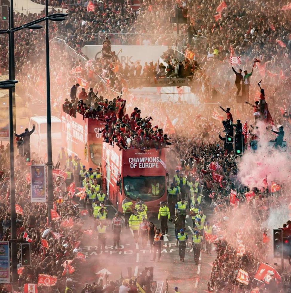 BreneBrown's tweet photo. You will never walk alone! Congrats @LFC - so excited!!! ❤️❤️❤️ https://t.co/9fvW9OU0qS