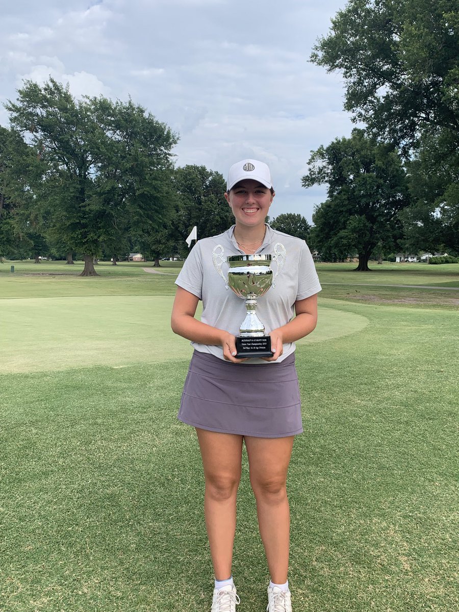 ccjjuniorgolf's tweet photo. CCJ Jr @GraceSinclair03 with outstanding rounds of 75-78 to finish runner-up in the Girls 13-18 Division at Future Tour Championships. The field featured 22 girls from all over the southeast. Awesome playing, Grace! https://t.co/FKQZSLAFx0