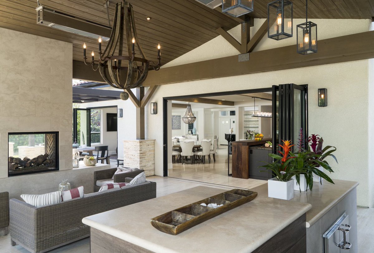 OCMagazines's tweet image. California Rooms 🧡 A name used by builders to describe indoor/outdoor spaces with wide open walls allowing us to enjoy fresh air &amp;amp; our million dollar weather. Want to know how easily that can be done to your home? Read all about the costs &amp;amp; options here: orangecountymagazine.com/home/2016/2/9/…