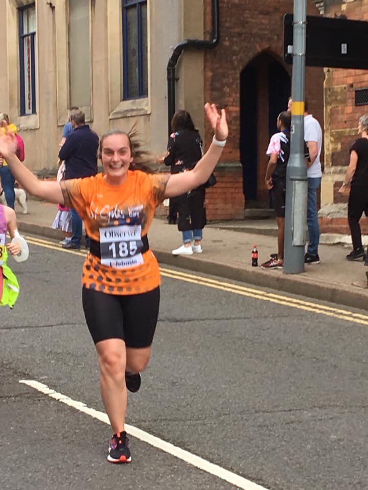 saraha1307's tweet image. When you’ve just ran 8 miles and there’s still half a mile to go....#TeamStGiles #GreatMidlandsFunRun still smiling 😁🏃🏻‍♀️