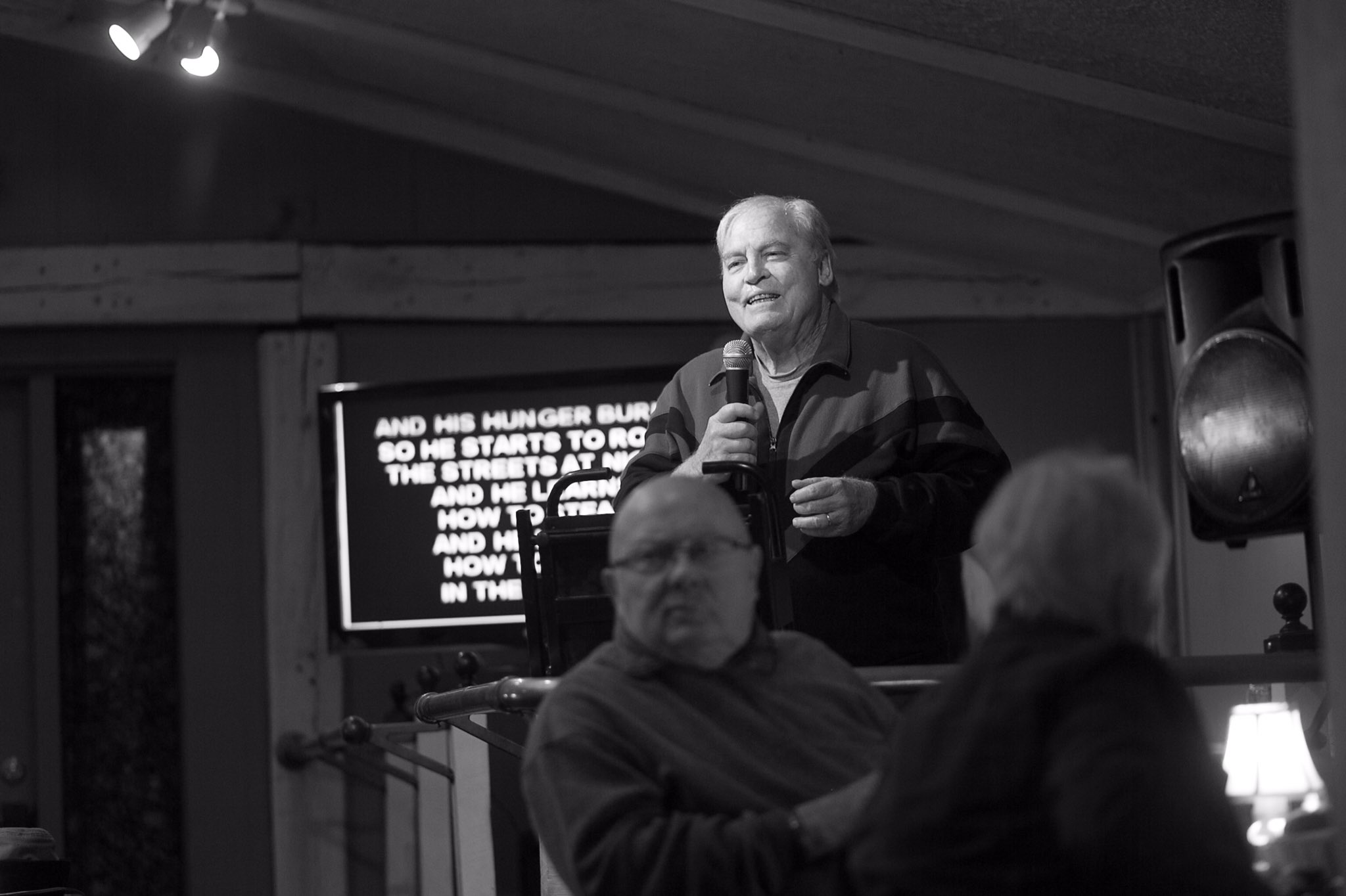 Happy birthday Stacy Keach. It was great to see him in full form in Alexander Payne s Nebraska. 