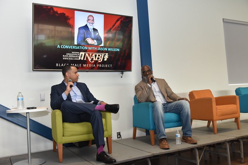 VickiethomasWWJ's tweet image. During  @DetroitNABJ #BlackMaleMediaProject @mrjasonowilson talks about his book, “Cry Like A Man.”  @DetroitPAL @nabj @NABJREGION2 #InspireBlackMen @DetroitNABJ #PositiveReflections