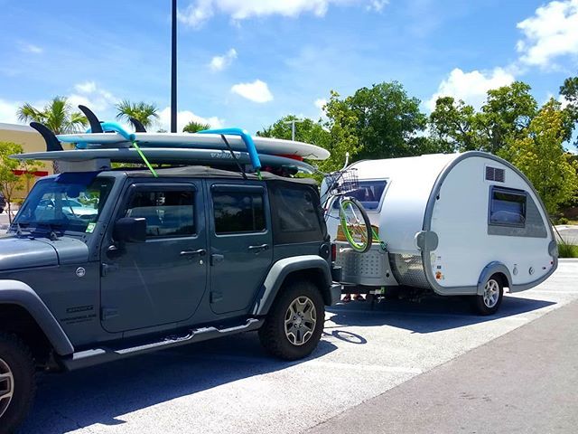 gypseablue's tweet photo. Sunday funday! Travels with Tink the Tab are the best!
.
.
#adventure #adventuretime #tabtrailer #lovemytab #jeep #jeeplife #paddleboarding #sup #paddleboard #beachbike #gypseablue #gypsealife #tab #tinyliving #travelswithtiny. https://t.co/yzTl8uTr9i https://t.co/OTp57ALJA1