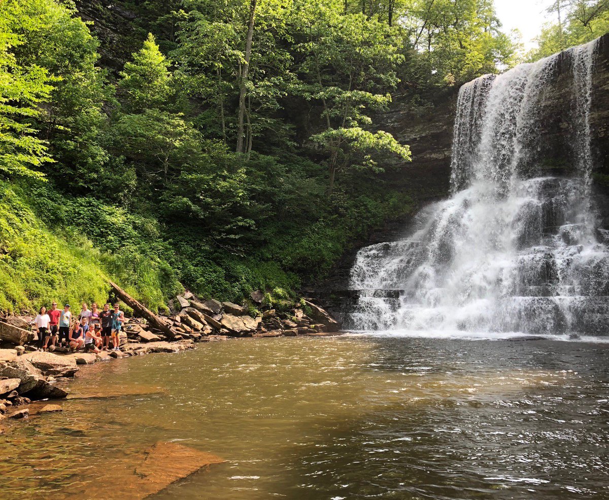 SecuringOurFood's tweet photo. Yesterday, the VT-REEL fellows celebrated their first week in their on-campus lab by hiking the beautiful #CascadeFalls trail with their @vt_tps mentors & graduate students 🥾🏃♀️🏃♂️Thanks to all who came out! #VTREEL #SecuringOurFood #REEU #NIFA https://t.co/U3xA60lswq