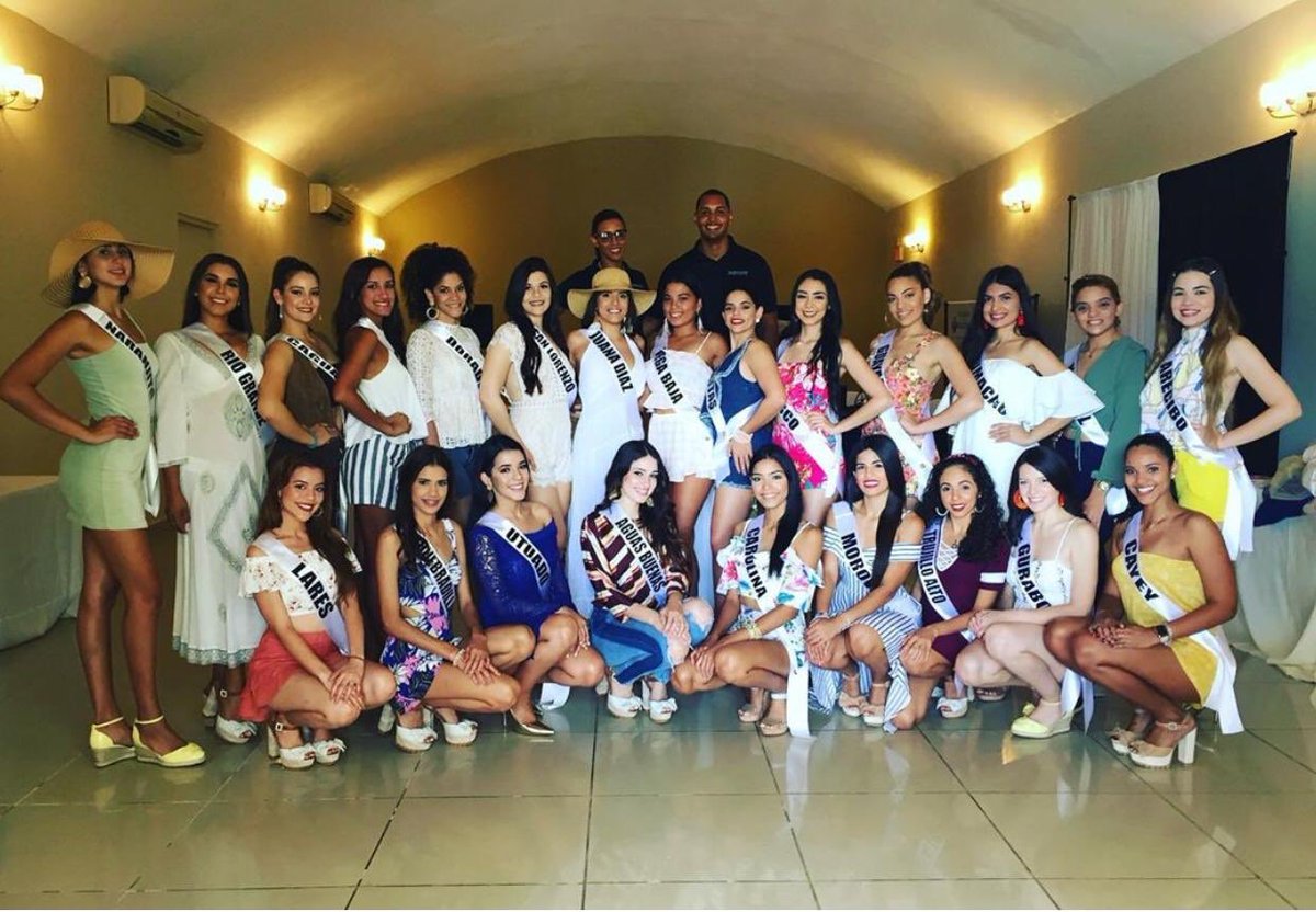 YirehOficial's tweet photo. Agradecida con el gran fin de semana que pasamos en el Parador MaunaCaribe
Vienen muchísimas sorpresas pronto.
#missmundopr #missmundodorado #missworld #missworldpr #afrohair #afro #afromodel #afrolatina #curlyhair https://t.co/5TUgYotiDk