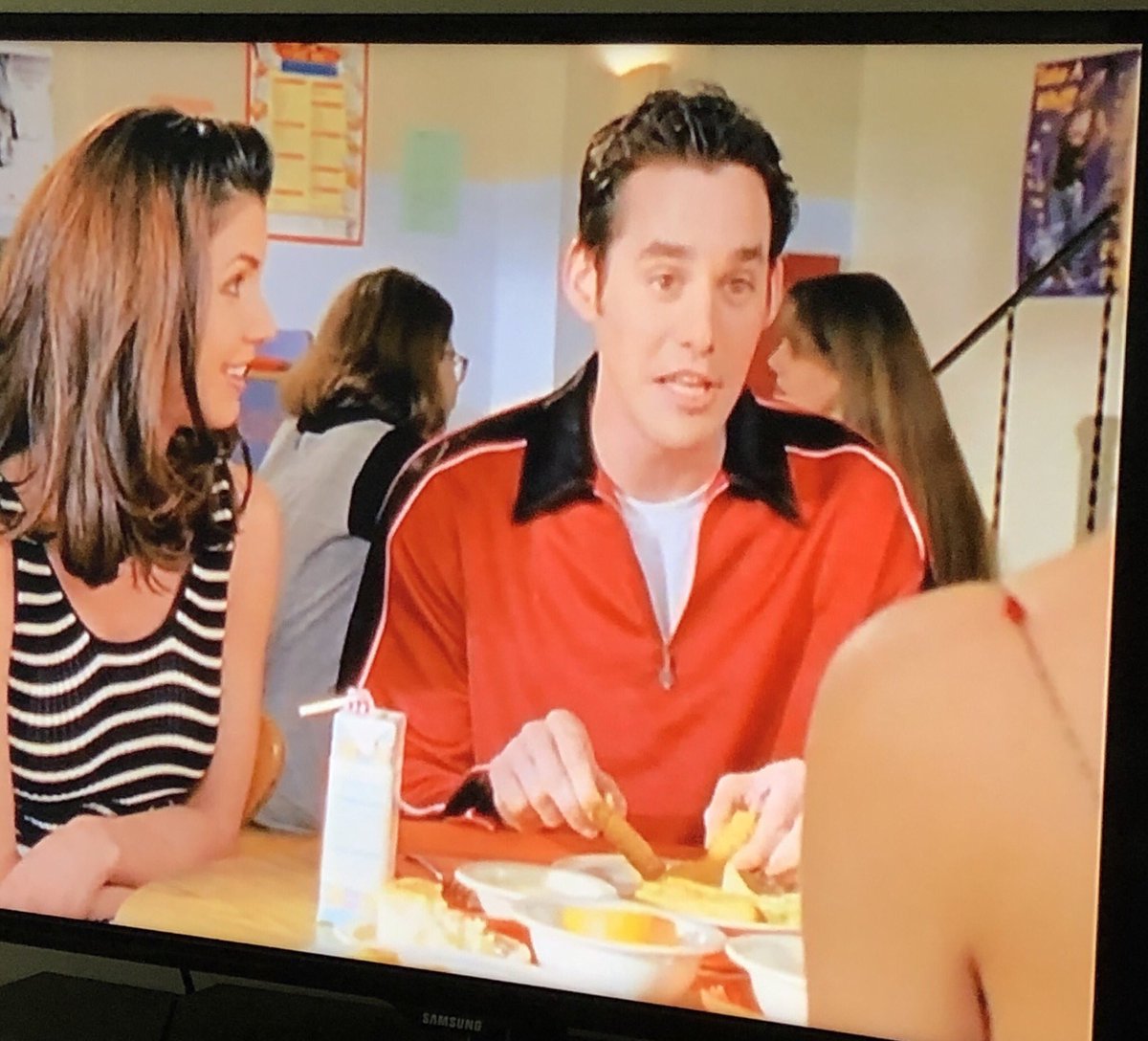 S2 E21 - Becoming, Part 1Can we please, please, PLEASE get a spin off where Xander reenacts things with fish sticks??? Also starring Seth Green??? #BuffyFirstWatch