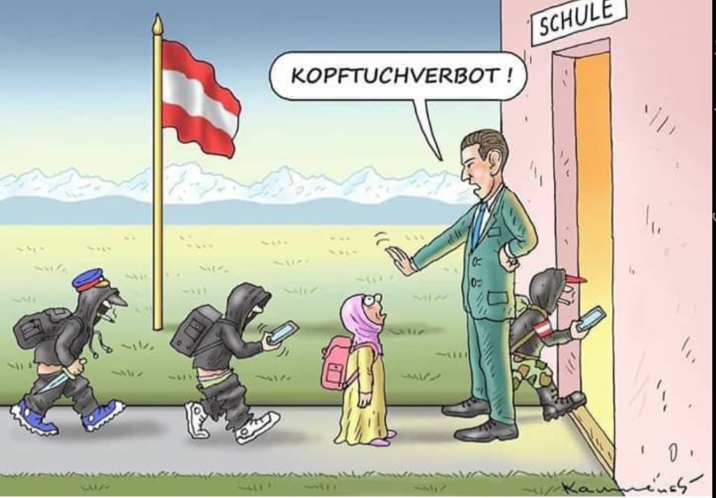 suheda_75's tweet photo. Wenn man es rein äußerlich betrachten würde, kann ich kein Unterschied zwischen einer Mütze und einem Kopftuch erkennen. #NichtOhneMeinKopftuch https://t.co/W3nENENdO6