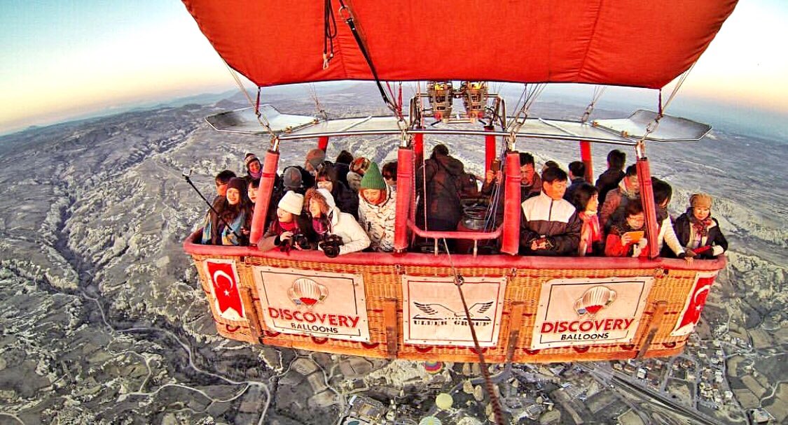 DiscoveryBalon's tweet photo. Up Up and Away 🎈

📸: somnuswu / IG

🔎 https://t.co/7WIpyvfbB9

#Cappadocia - #Turkey https://t.co/PIpluUiEHG