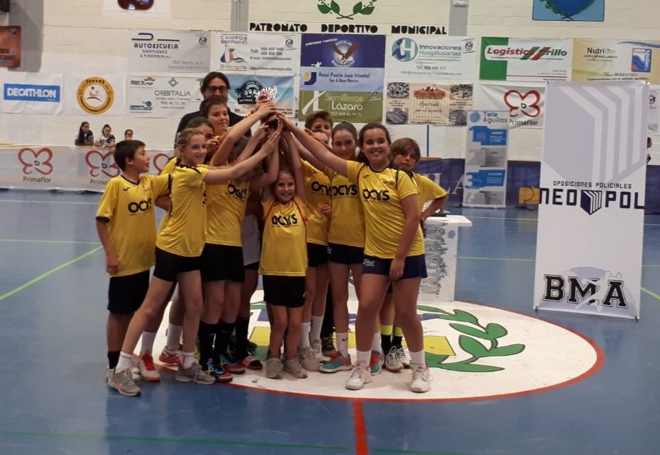 Nuestro alevín masculino <a href="/InHospitalarias/">Inno. Hospitalarias</a> BM Águilas se ha proclamado campeón de la @FBmRMurcia
En una gran final se han impuesto 25-13 a <a href="/CBMBullense/">Club Balonmano Bullense</a>. 
3º puesto para <a href="/BMJudesaMolina/">BM Judesa Molina</a> y 4º puesto para <a href="/CbmMaristasct/">CBM MARISTAS CT</a>
Gran fin de temporada, fruto de un gran trabajo. #SOMOSBMA