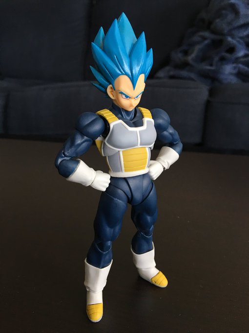 1 pic. Vegeta Blue!! #SHFiguarts https://t.co/GH6Lc1oa3p