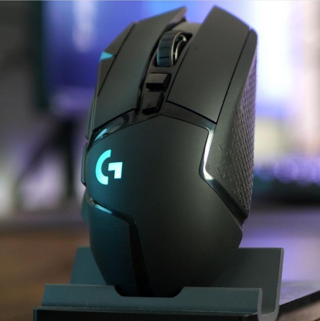 Rå Måge Gøre mit bedste Logitech G on Twitter: ".@gamertechfr has a great tip for a DIY mouse stand.  Anyone else use the phone stand from G613 as a mouse stand? #PlayAdvanced  #LogitechG https://t.co/QmcWTlQ0oo" / Twitter