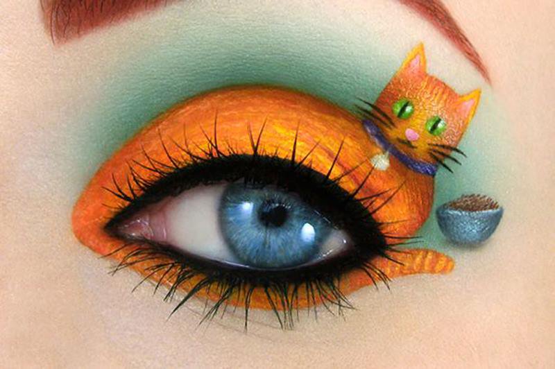 cat's eye makeup