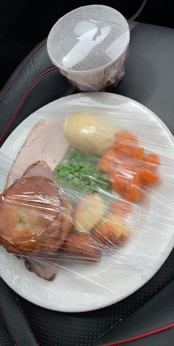 StuartBrownhil1's tweet photo. Spent the evening taking food to the less abled #selflessactsofkindness #community #helpthoseinneed https://t.co/EfgMYuA9lN