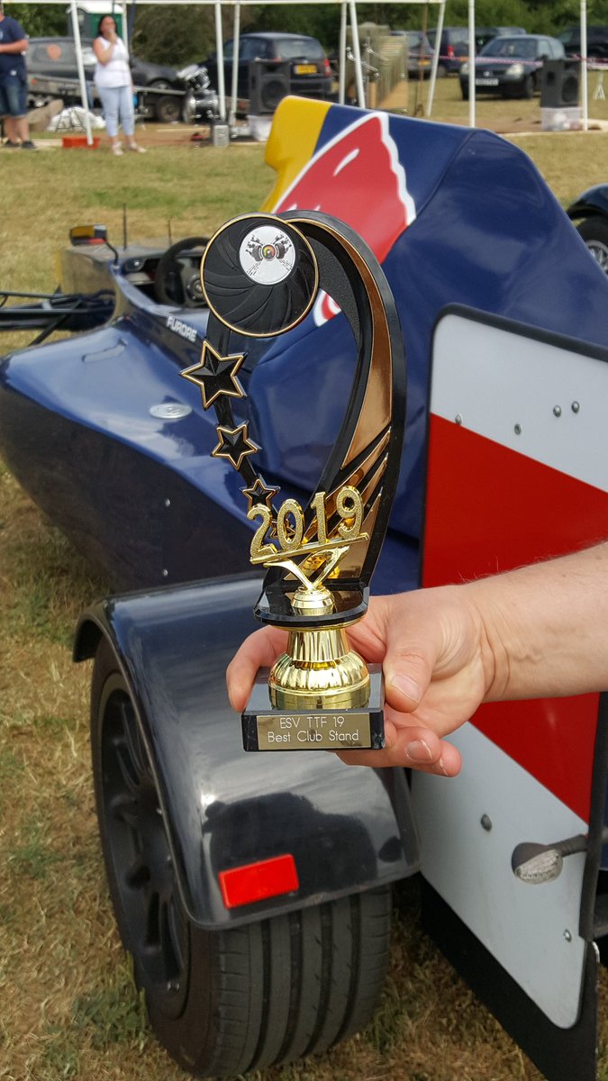 EssexKitCCCars's tweet photo. Rewarding day at the Thurrock Transport  Fayre, Essex Kitcar Club Won BEST CLUB STAND, thank you to everyone who turned up and helped raise funds for Essex and Herts Air Ambulance .
Members and Fred, StewartN, Bones, Gwen, Charlie, Val , Nigel https://t.co/3LMrAuPU9n