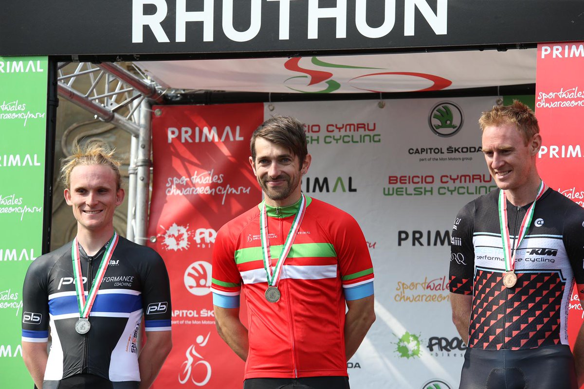 NEProCycling's tweet photo. Hey guys @LeColUK can we have a 🏴󠁧󠁢󠁷󠁬󠁳󠁿 National Jersey please! @GruffLewis takes the win in the Welsh National Championships! 
📸 @GAZZA1815 #TeamRibble #BackYourself https://t.co/SxlRrh3hlA