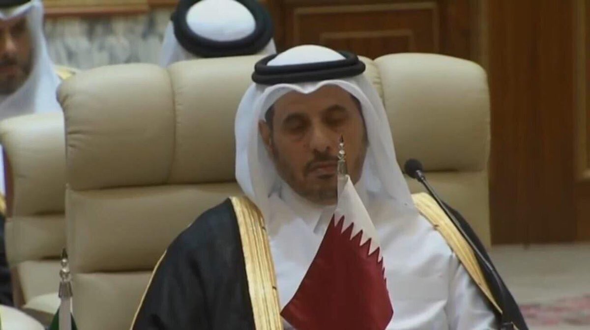 MsBalooshi's tweet photo. #قطر_لم_تتمعن #قطر_سنة_اولى_سياسة #قطر_تغيير_رأيها 
"وإذا لقوا الذين آمنوا قالوا آمنا وإذا خلوا إلى شياطينهم قالوا إنا معكم إنما نحن مستهزئون الله يستهزئ بهم ويمدهم في طغيانهم يعمهون" .. https://t.co/ef35KMut1p