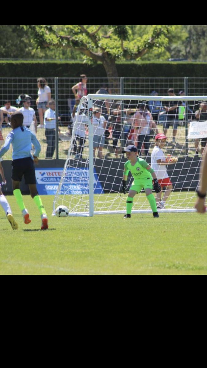 MAGSROMA99's tweet photo. PITCHOUN’S CUP 🇫🇷🇫🇷🇫🇷 https://t.co/B39fS7BnYv