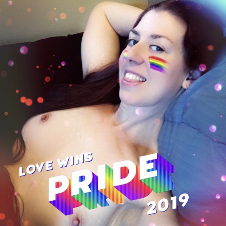 ilsacuna's tweet photo. Before I get back to that, though, HAPPY PRIDE MONTH EVERYONE ❤️🧡💛💚💙💜

Remind me, sometime, to tell you all the story of when Massachusetts (my home state 🖤) legalized gay marriage. We literally danced in the streets that night and it was beautiful. https://t.co/ExgtdMYJ5W