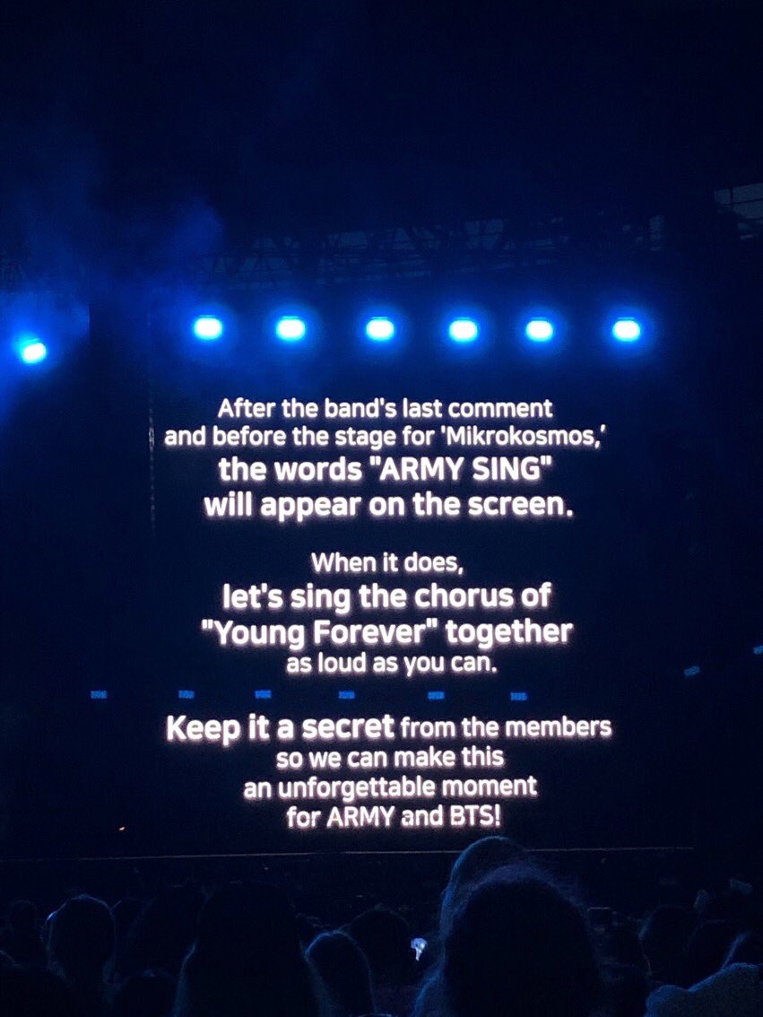 sceneryjhs's tweet photo. i’m going to burst into tears, this is the sweetest thing ever :( https://t.co/75WkxDrT78