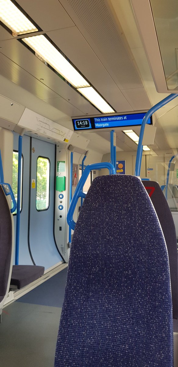 andystock22's tweet image. It was the first Sunday of #class717 operation and the air con was great in the warm weather.