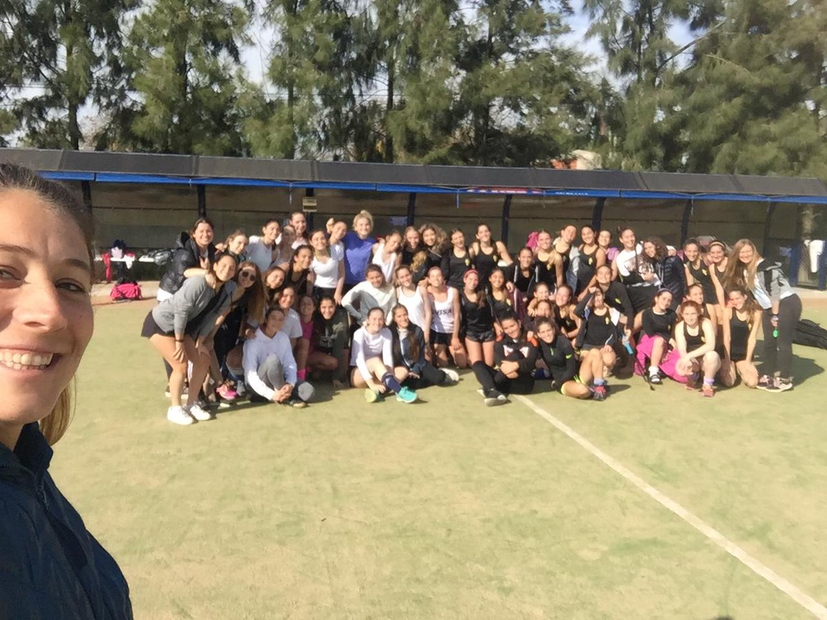 FACCMA_Arg's tweet photo. Las selecciones de #Hockey que representarán a #FACCMA tanto en los #JuegosMacabeosPanamericanos de #Mexico2019 como en los #JuegosMacabeosEuropeos de #Budapest2019 trabajaron juntos este domingo en la cancha de #Cissab.
🏑🇦🇷👏💪🇲🇽🇭🇺 https://t.co/UqVhkodDhY
