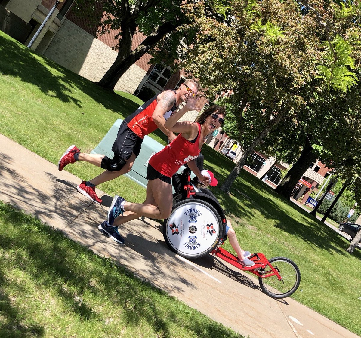 kimmerkohl's tweet photo. Law Enforcement Special Olympics Run today! @myteamtriumphwi #runlikeangels https://t.co/dHFFap5upt