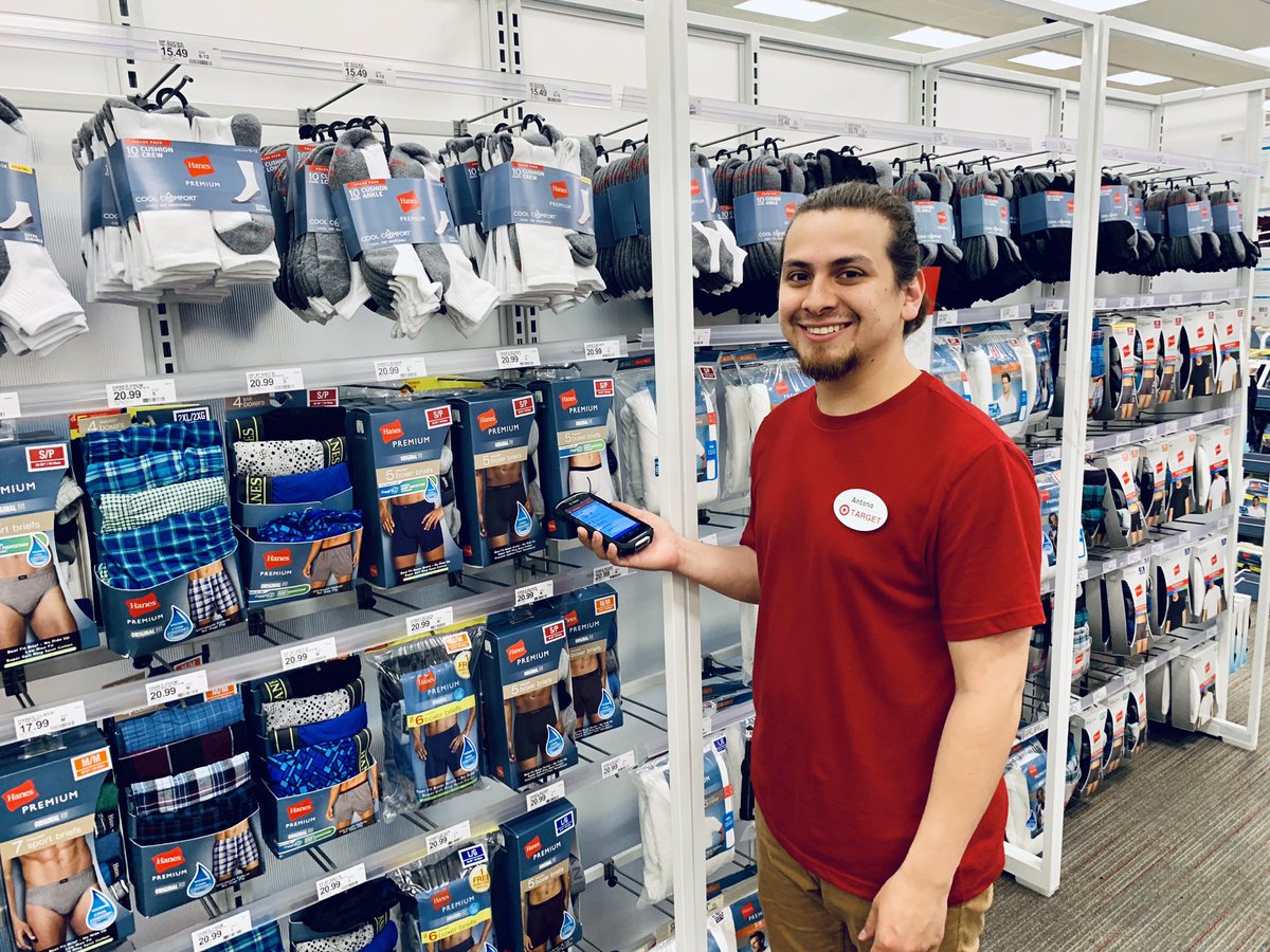 RichMischNWITa1's tweet photo. Style Consultant Antonio is focusing on Men’s basics! In-Stock and zoned to perfection! #Filled2Capacity #EXF #BusinessOwner #TargetStyle #MensBasics #HavingFun #lovewhereyouwork #Standards @MCuprinski @veramay11 @jamaal_edwards https://t.co/VTbFxDtbnK