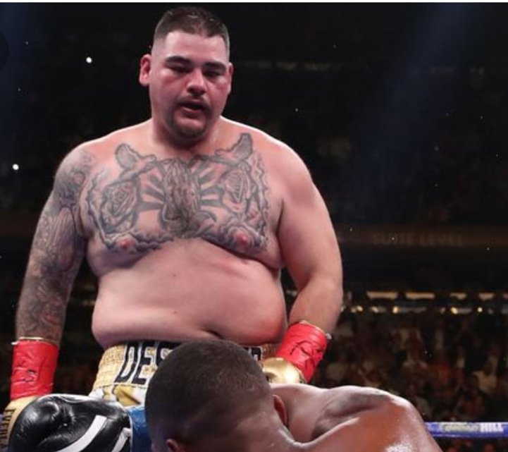 RorysStories's tweet photo. In future, when GAA managers give lectures like, "It takes a strict diet, strength an conditioning and drink bans to become successful". This fella will be brought up by the cheeky carpenter who never trains an loves 4 in 1s in satay sauce. https://t.co/cHvXzrNtPK
