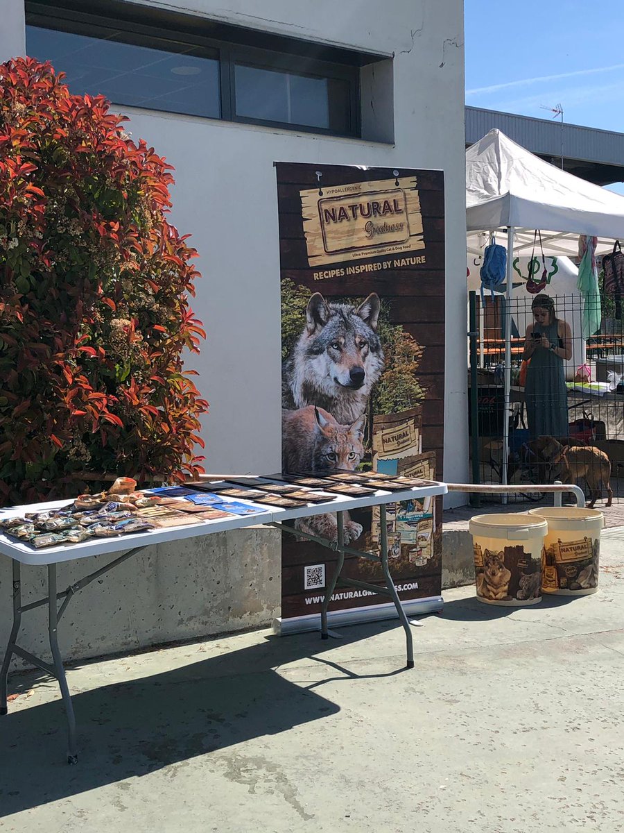 ¡Gracias a todos por hacer posible este gran evento!

Finalizamos el domingo con una sensación magnífica, después de la gran mañana que hemos pasado, todo por un fin solidario que es el de ayudar a los animales.

¡¡Esperamos ansiosos la próxima marcha solidaria Sumando Patas!!