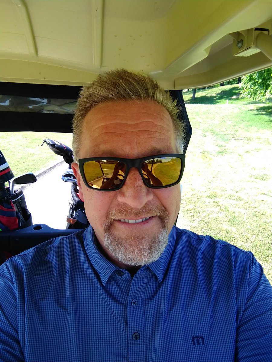 MusicCityTR's tweet photo. #SundayFunday @fiveoaksgcc with my man @kentlmitch615 #36ForUs #CourseRecordSafe https://t.co/AUFCgP9ZHv