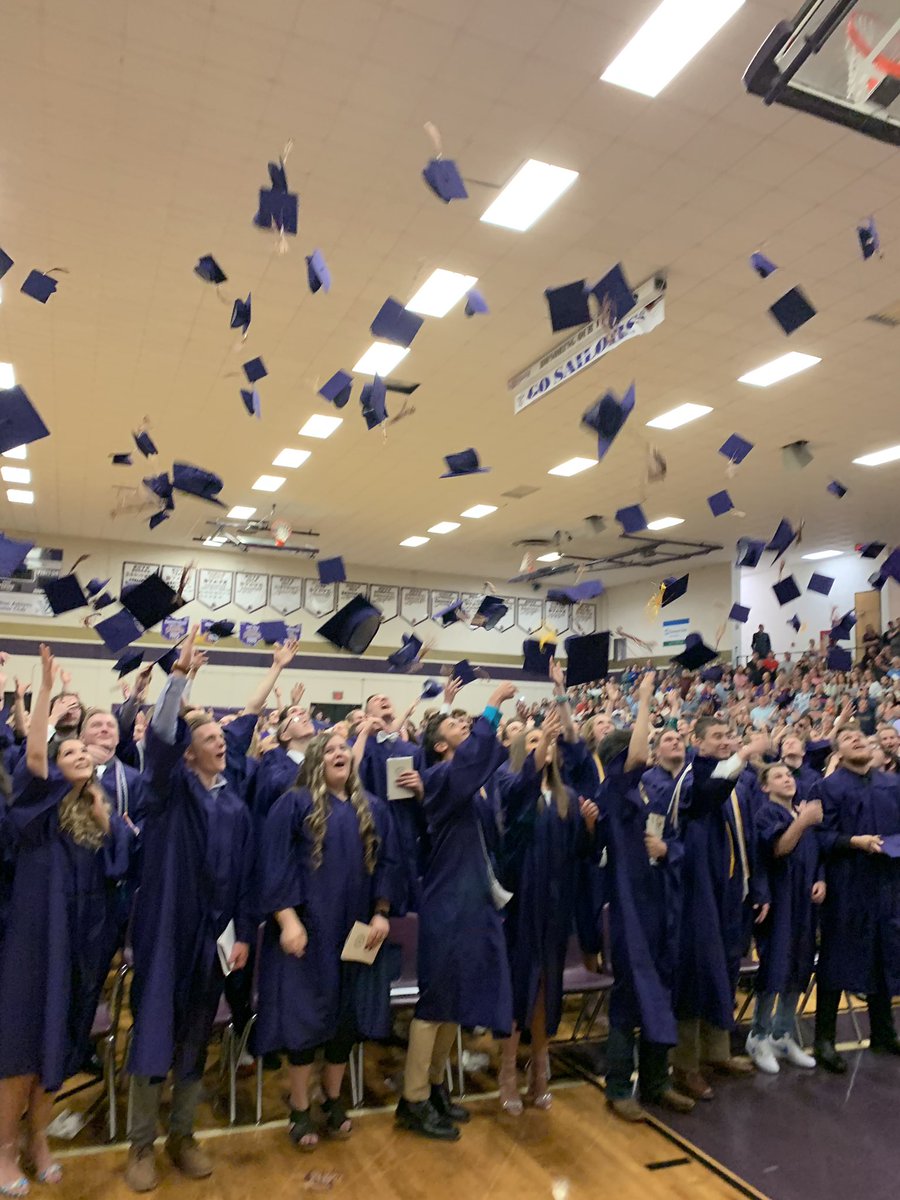 VHS Class of 2024 tweet media
