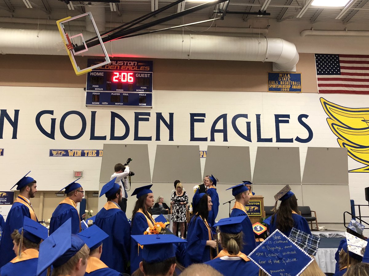 mhsgoldeneagles's tweet photo. Scenes from MHS Graduation 2019 (part 3) Congratulations Class of 2019! #MaustonPride https://t.co/RPzrMToQuK