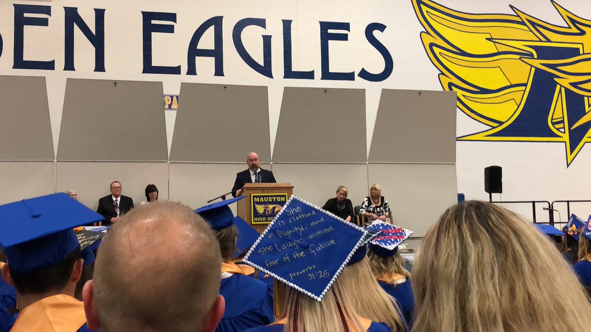 mhsgoldeneagles's tweet photo. Scenes from MHS Graduation 2019 (part 3) Congratulations Class of 2019! #MaustonPride https://t.co/RPzrMToQuK