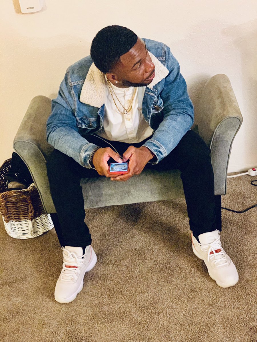 Java_theHutt's tweet image. 🤖