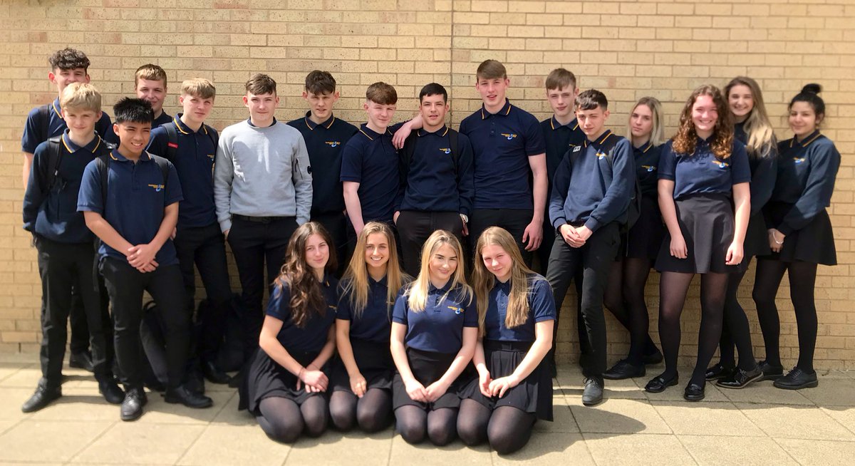 bbs_GCSEPE's tweet photo. An amazing group of students that I have thoroughly enjoyed teaching over the past two years! Good luck in the rest of your exams #bestgroupever #11C/PE2 @Brooksbank_PE https://t.co/5l9Sod9O5F