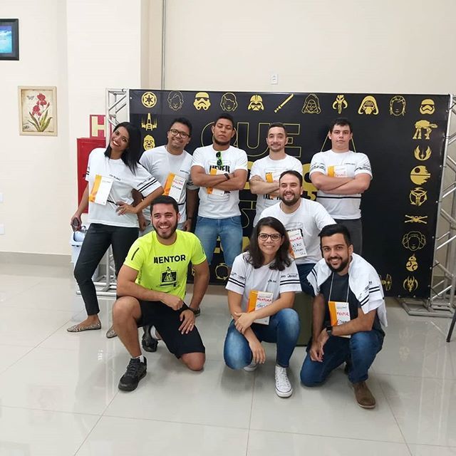 LuizCarvalho's tweet photo. Equipe de mentores do #swpalmas 
#startupweekend #startup #startupto https://t.co/vAsWasLdtb https://t.co/PxOT2RQmQ7