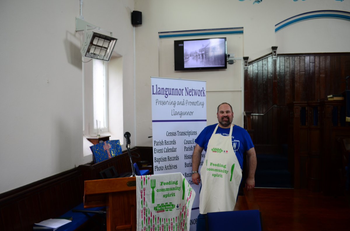 LlangunnorNet's tweet photo. Big Lunch Llangunnor took place on Saturday, about 50 people came along and all were very positive about the opportunity to get together as a community @LeeWhatley78 
#TheBigLunch #YCinioMawr #Llangunnor https://t.co/iuIw6pcztx