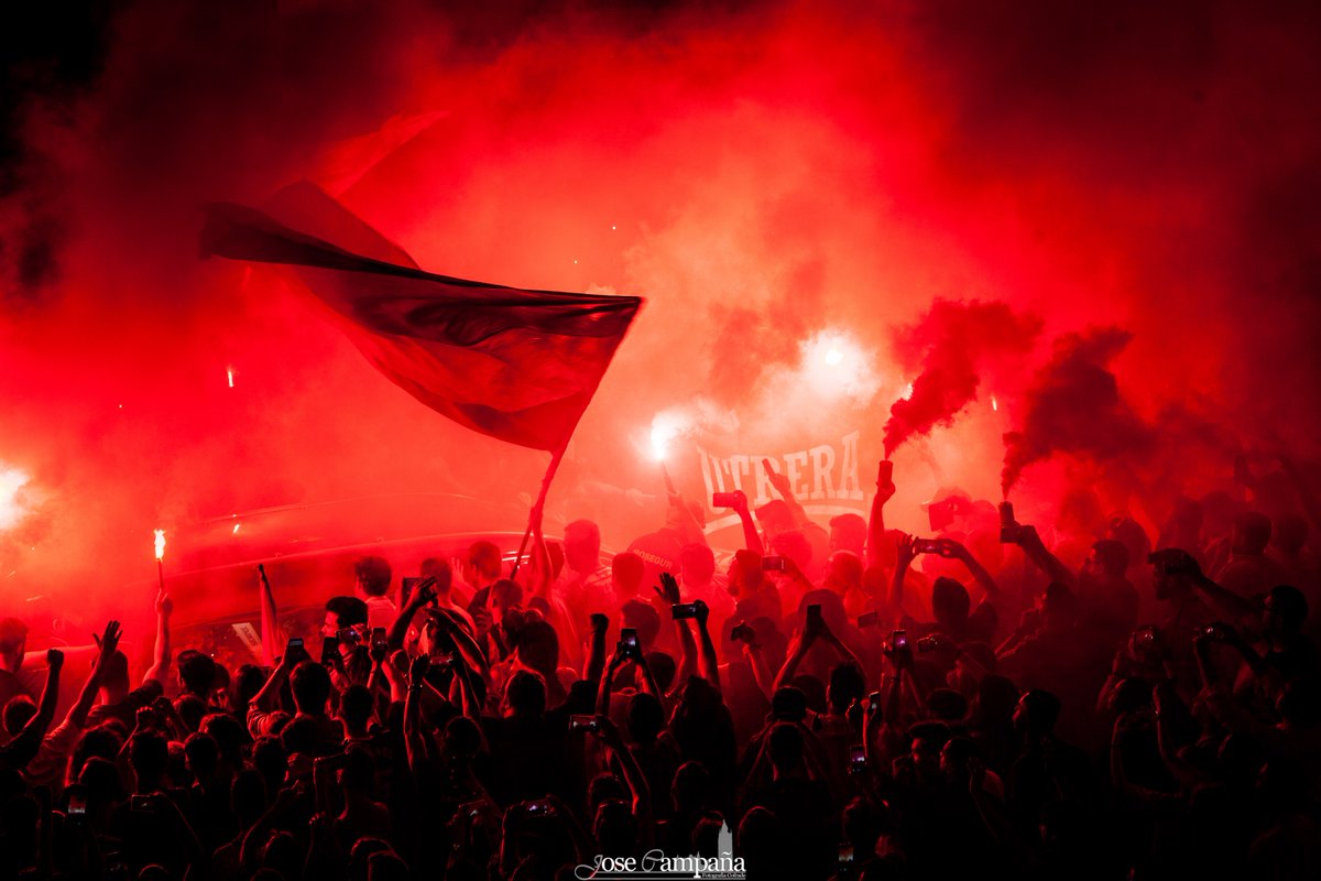 JoseCampanaF's tweet photo. De Utrera al cielo. 

@birisoficial 
@SevillaFC https://t.co/9K6JIDCqOT