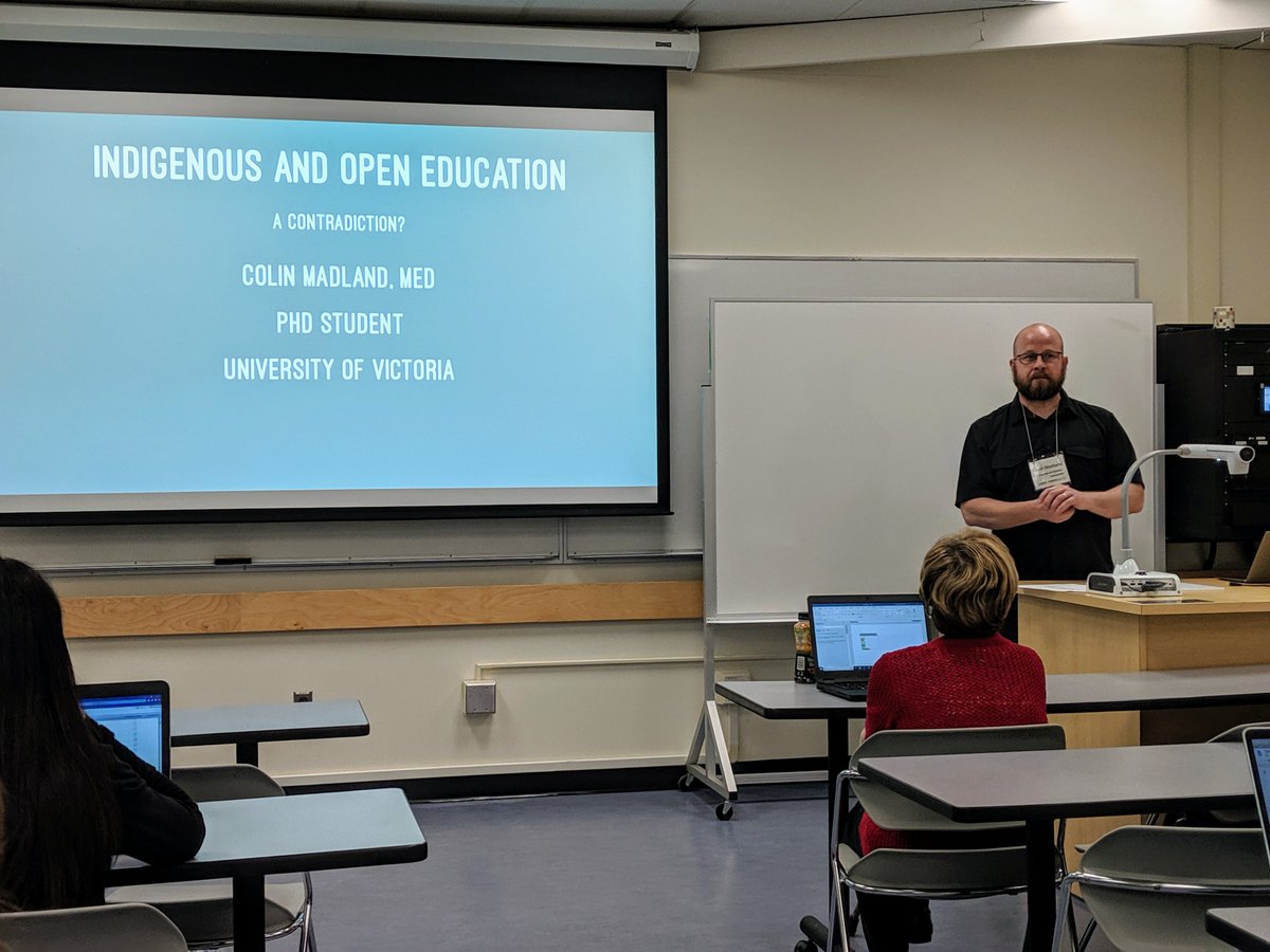 mpaskevi's tweet photo. Colin Madland sharing early ideas into his research examining if there is a conflict between Indigenous ways of knowing and learning and the pedagogy of open and networked learning. #TIELab #UVicEd #edtechuvic #CSSHE https://t.co/DJCFDeYWcc