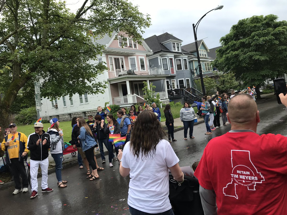 TimMeyersEC7's tweet photo. Had a great time celebrating #BuffaloPride this afternoon #Pride2019 https://t.co/GaVFa5OH6U