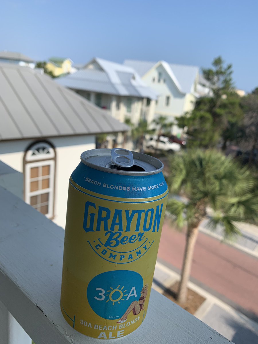 Bleach blonde with a Beach Blonde🌴